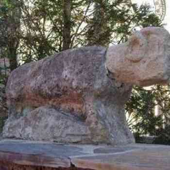 Click para ampliar. Pulsa en el nombre para ver la ficha. Zoomorfo Rectoral de Cines (5) Oza A Coruña